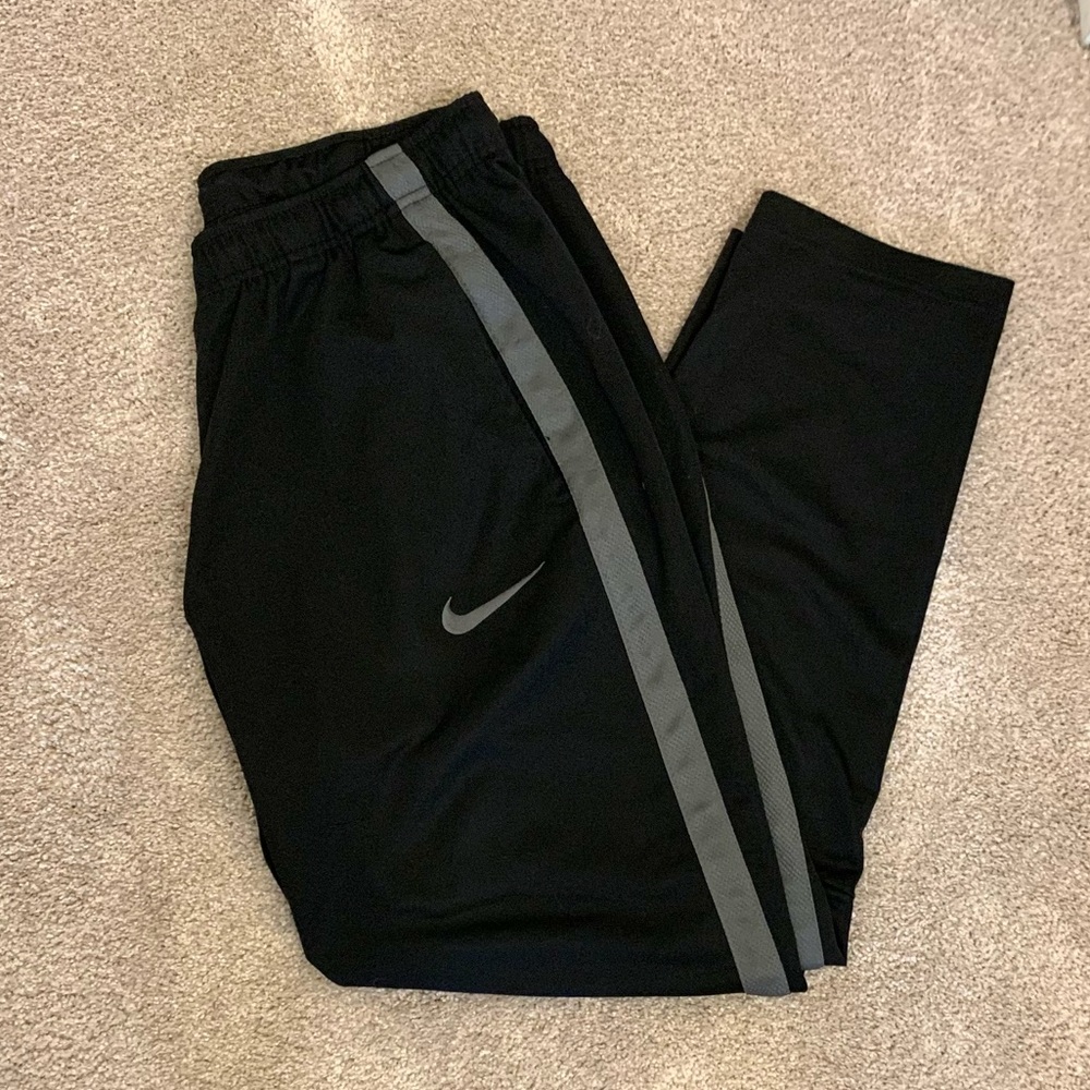 Men’s Nike joggers